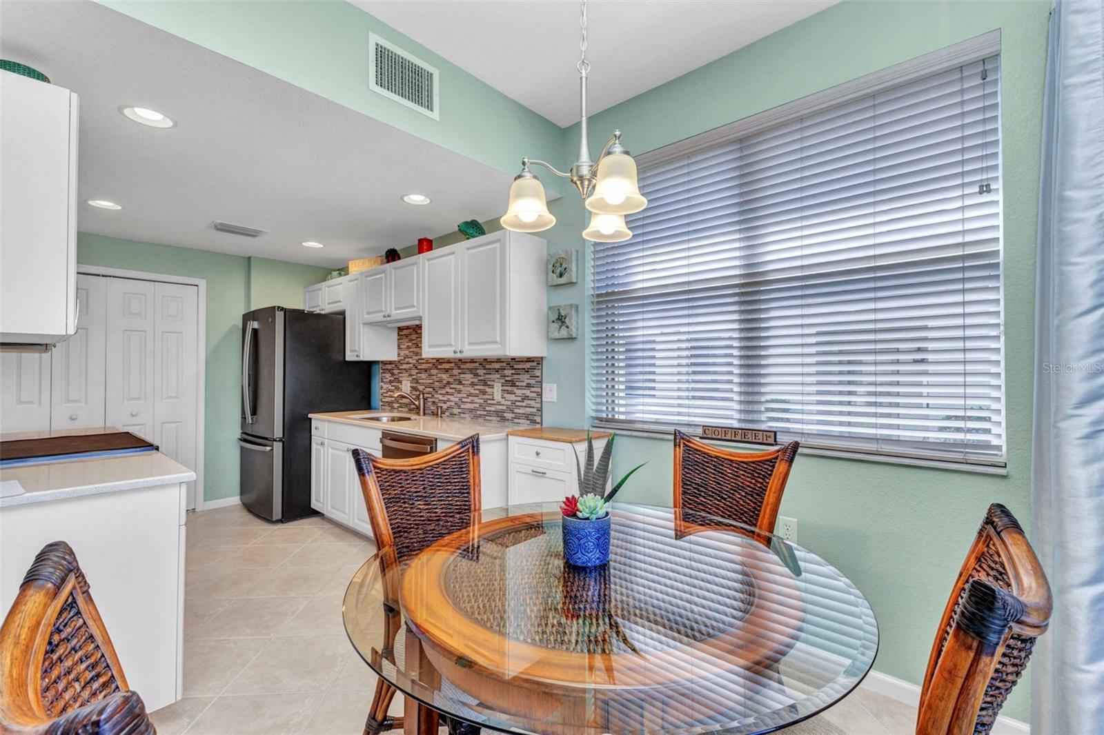 Image 10 of 58 For 3393 Grand Vista Court 101