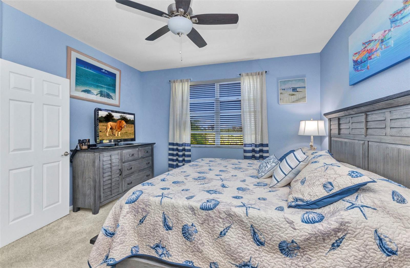 Image 17 of 58 For 3393 Grand Vista Court 101