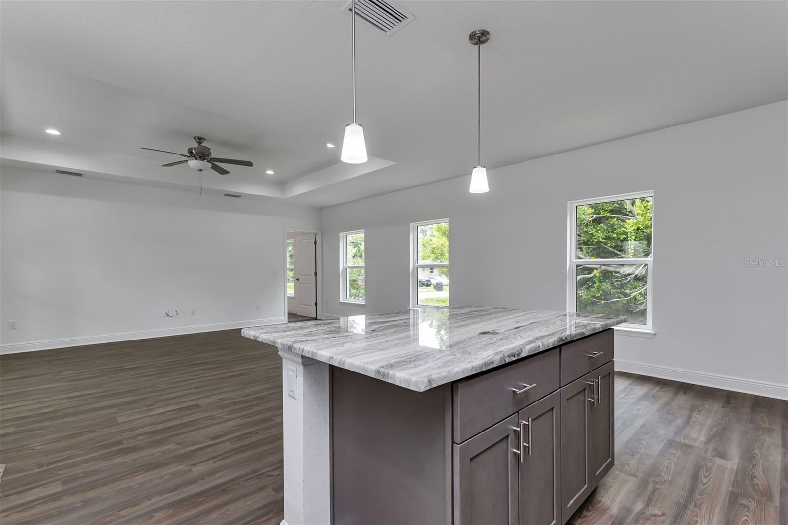 Image 13 of 53 For 535 Milus Street