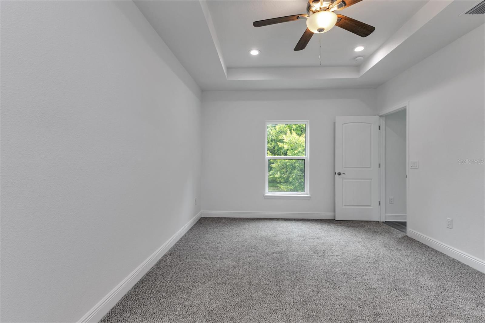 Image 21 of 53 For 535 Milus Street