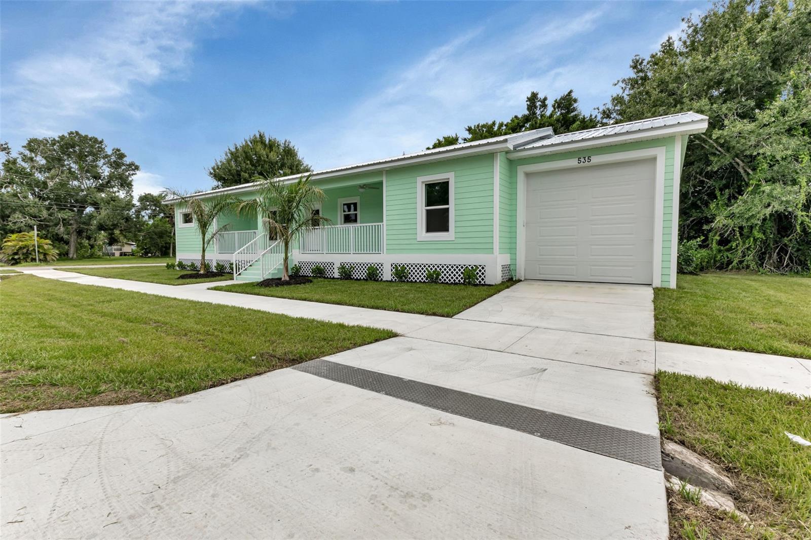 Image 3 of 53 For 535 Milus Street