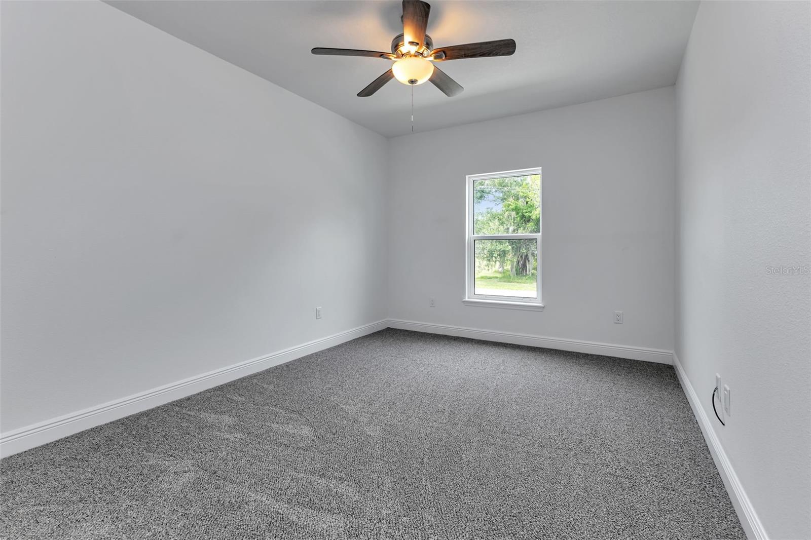 Image 30 of 53 For 535 Milus Street