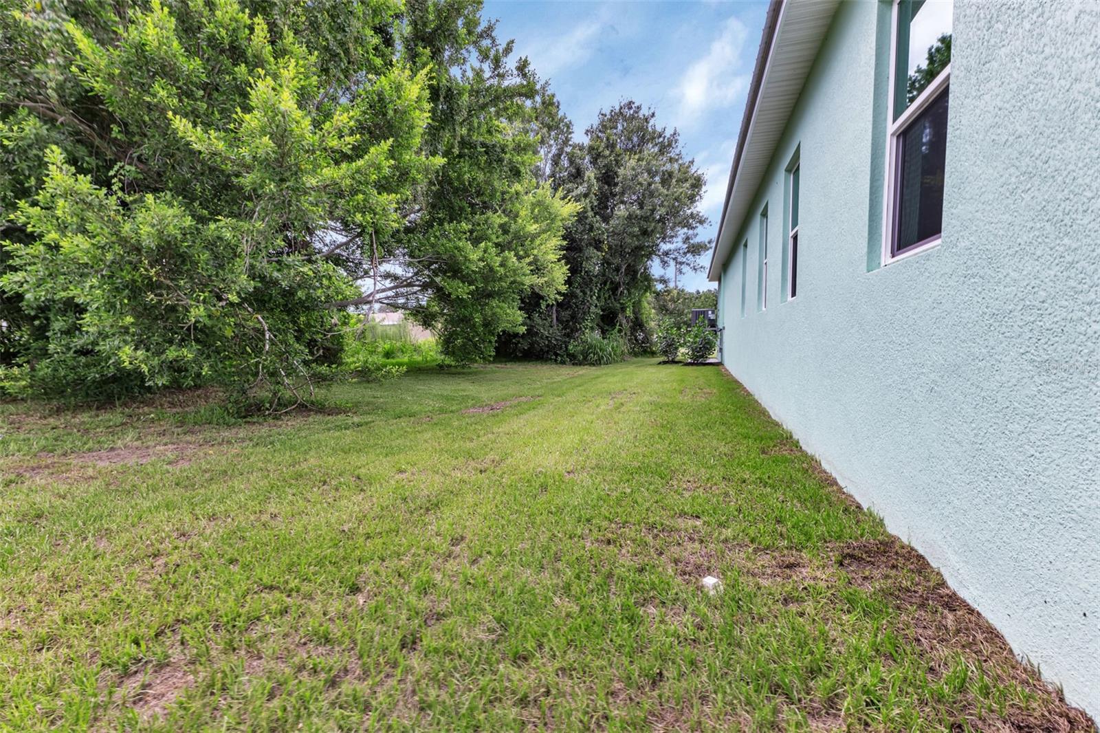 Image 34 of 53 For 535 Milus Street