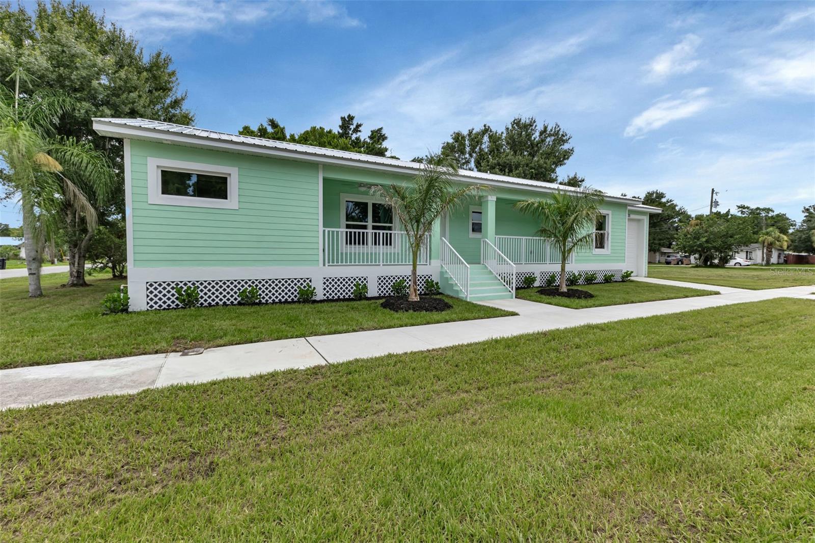 Image 4 of 53 For 535 Milus Street