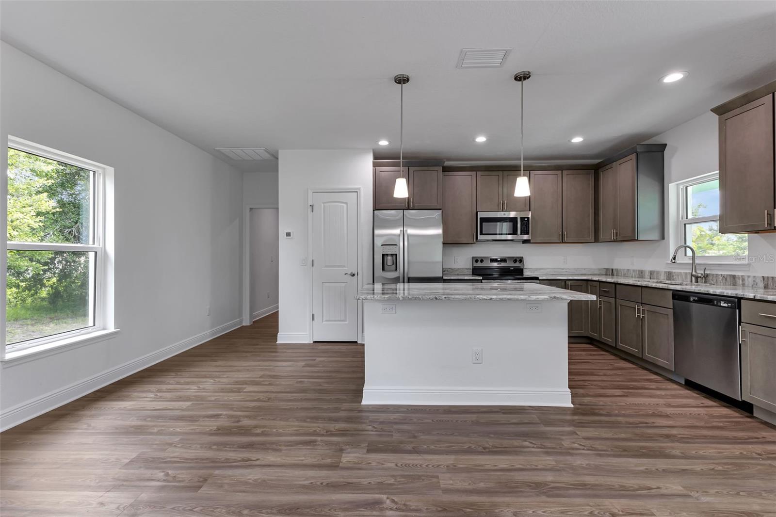Image 8 of 53 For 535 Milus Street