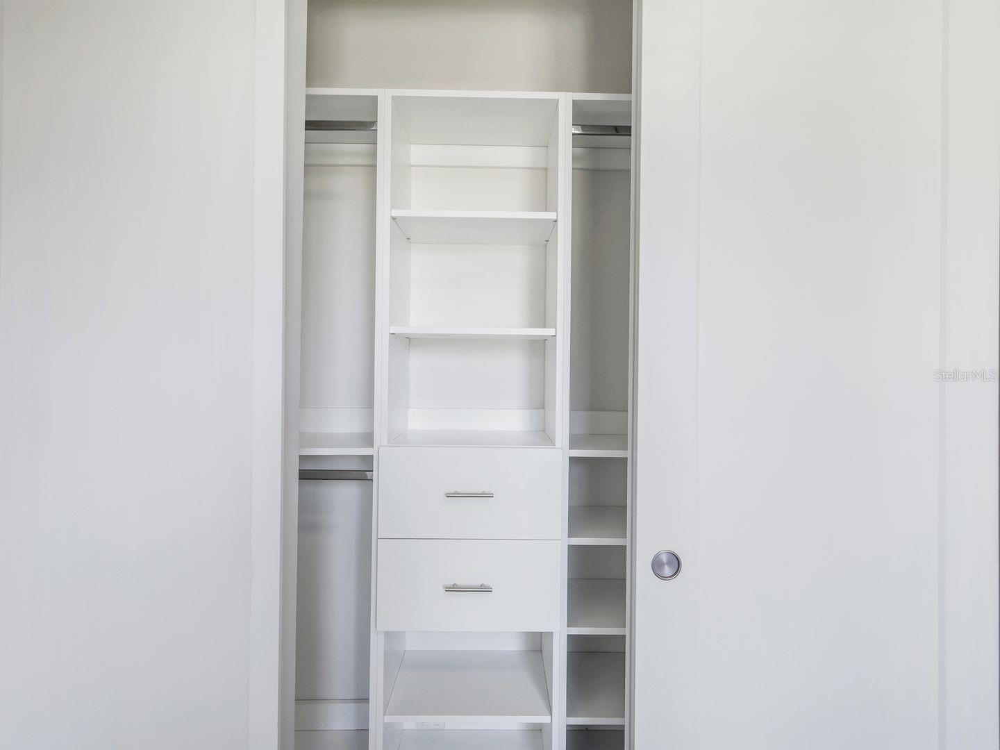 Image 13 of 37 For 14319 Allensworth Avenue