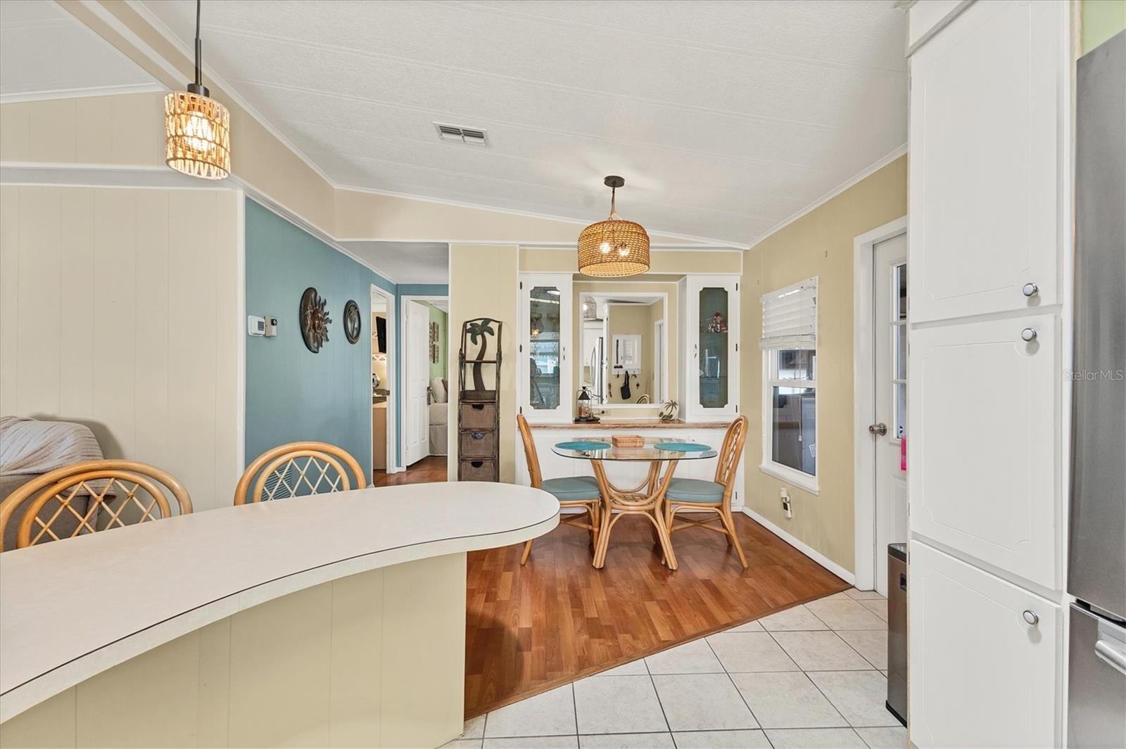 Image 18 of 67 For 215 Schooner Street