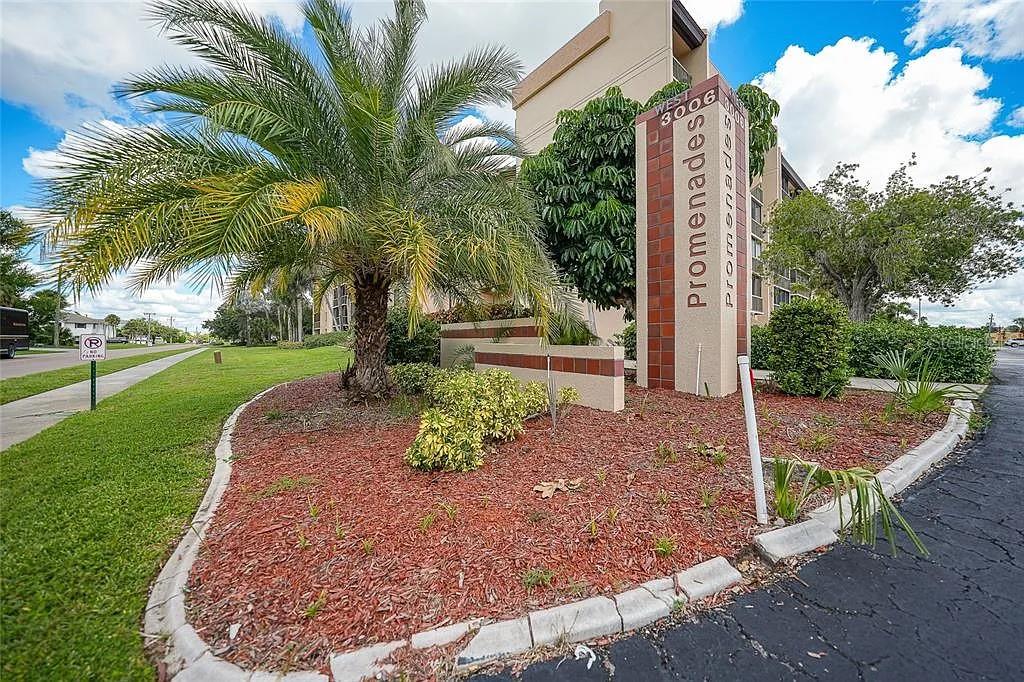 Image 32 of 32 For 3006 Caring Way 329