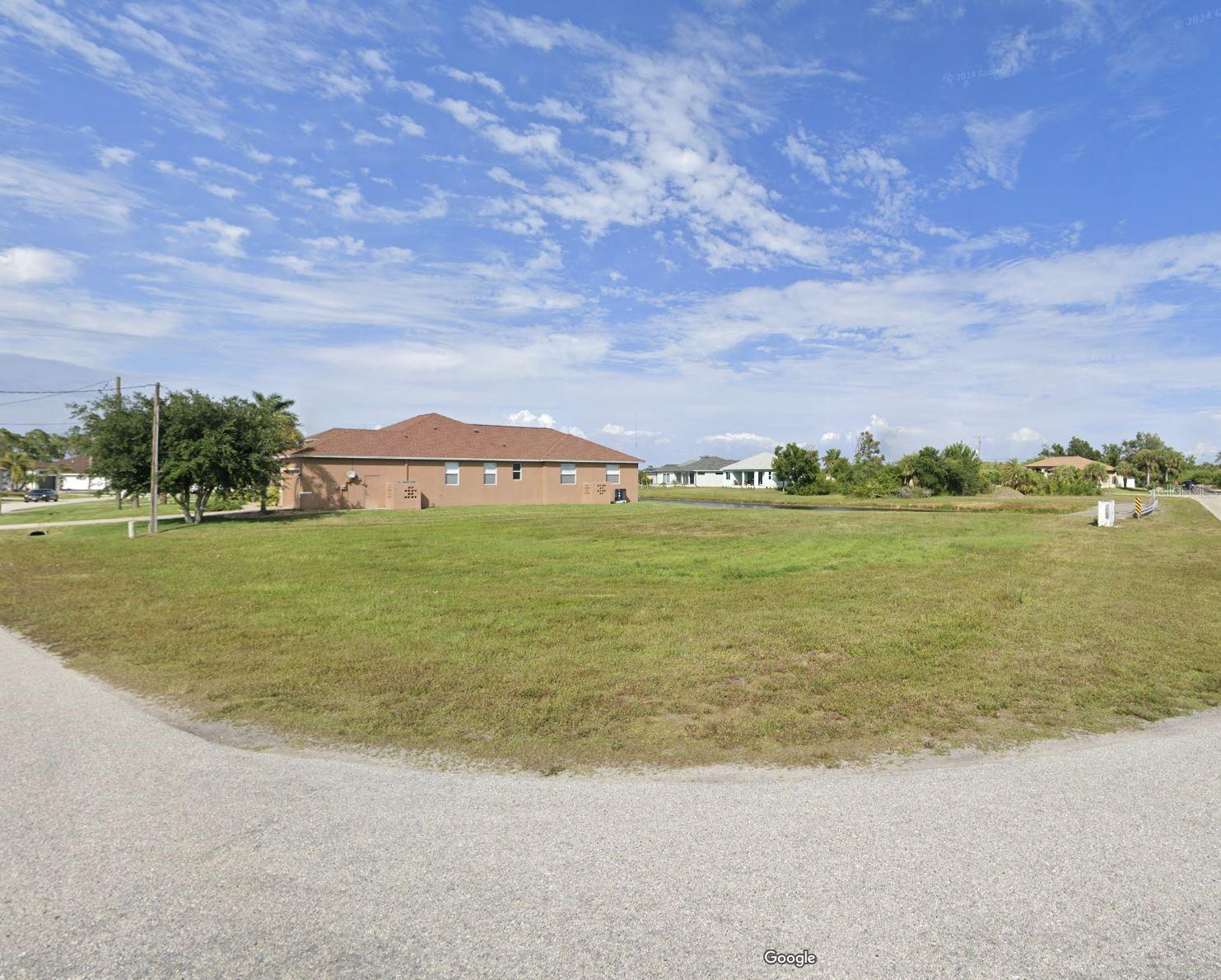 Image 3 of 5 For 142 White Marsh Lane