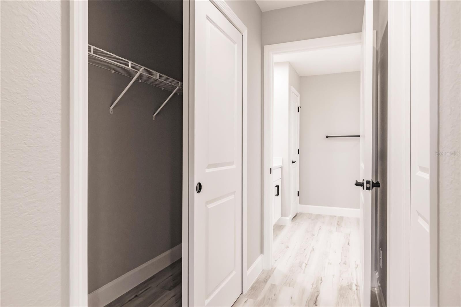 Image 26 of 50 For 2721 4th Terrace