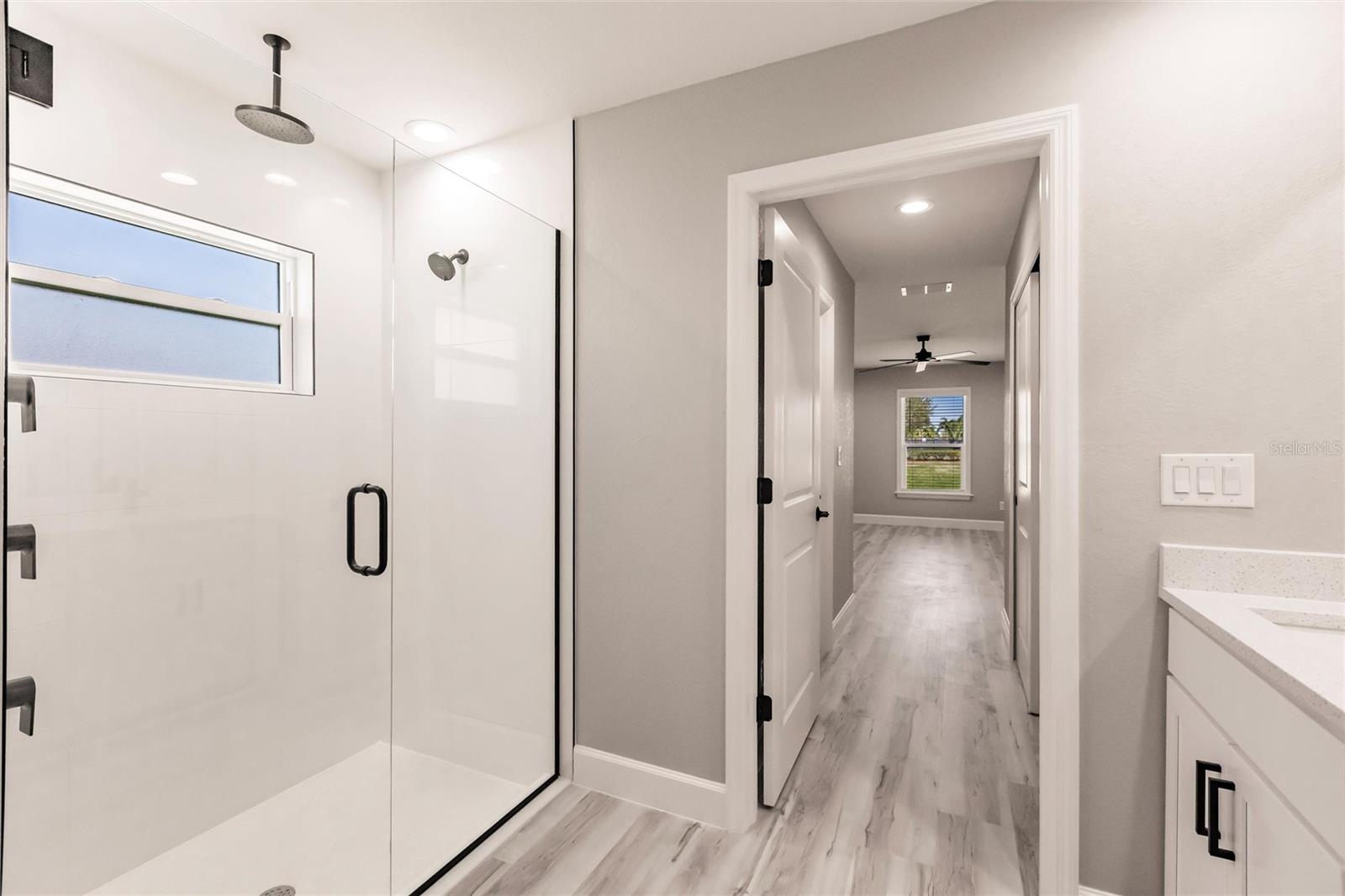 Image 31 of 50 For 2721 4th Terrace