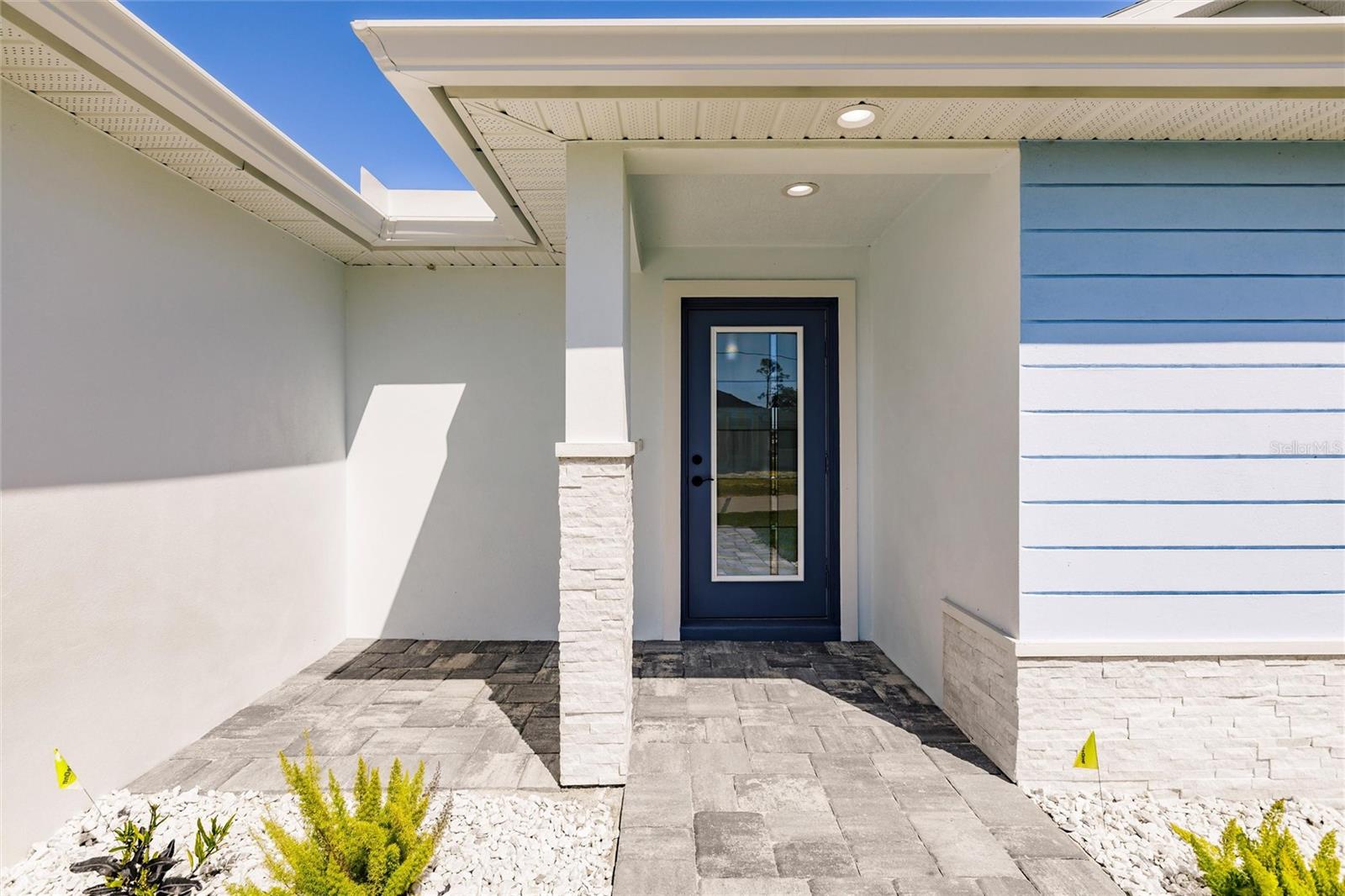 Image 5 of 50 For 2721 4th Terrace