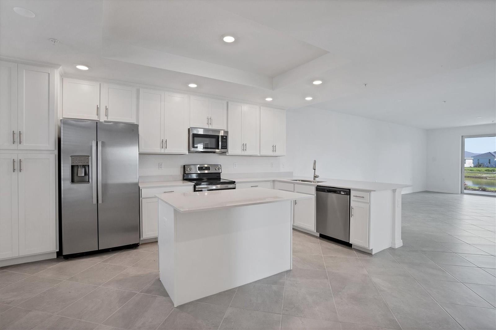 Image 12 of 76 For 14234 Heritage Landing Boulevard 1016