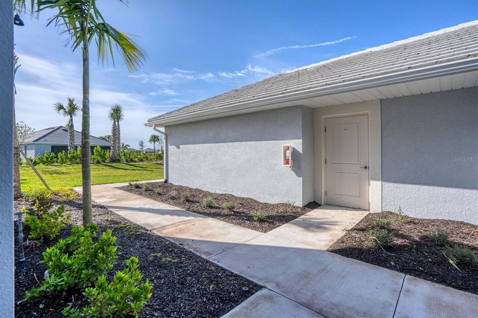 Image 3 of 76 For 14234 Heritage Landing Boulevard 1016