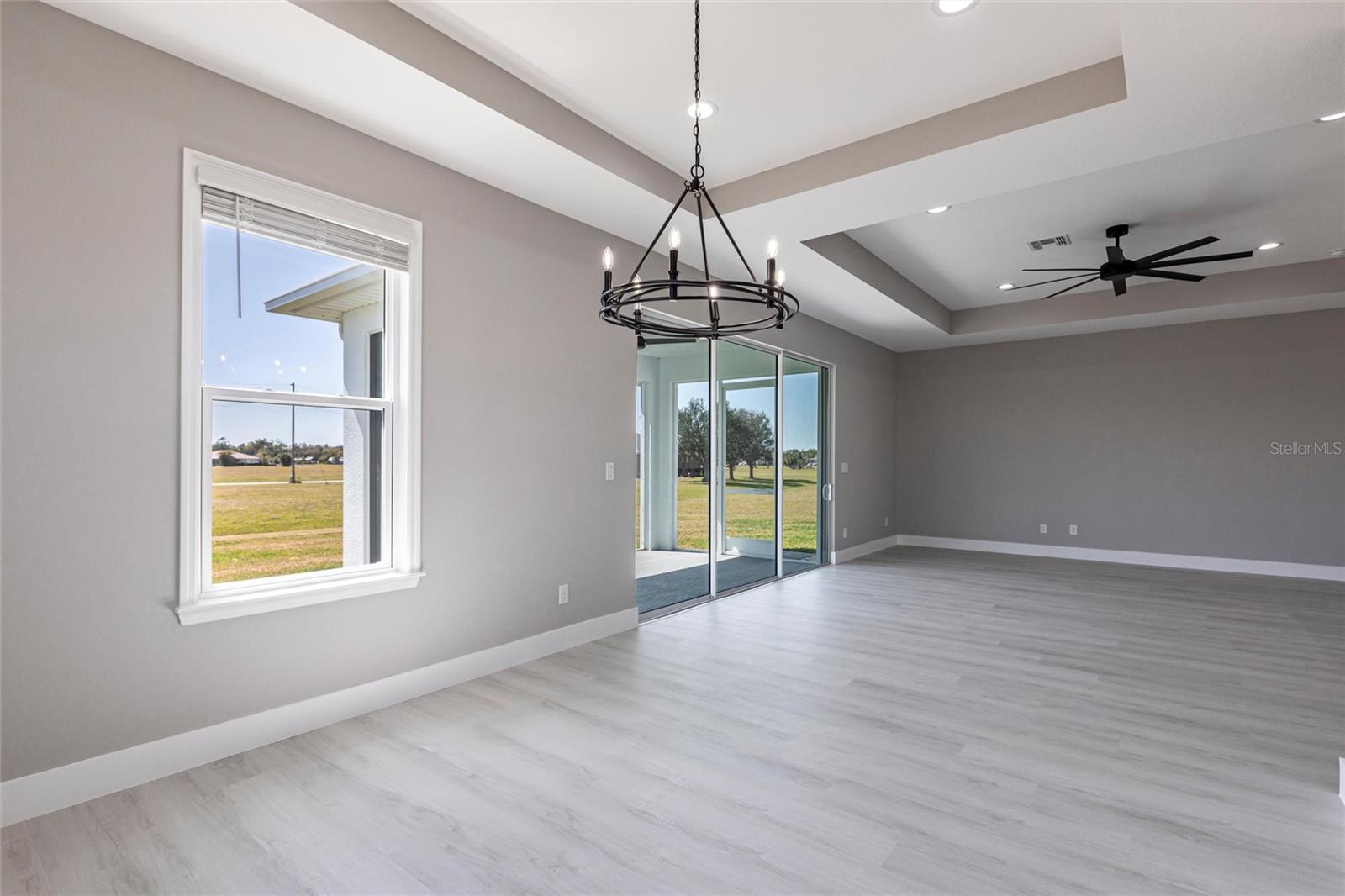Image 10 of 37 For 2729 4th Terrace