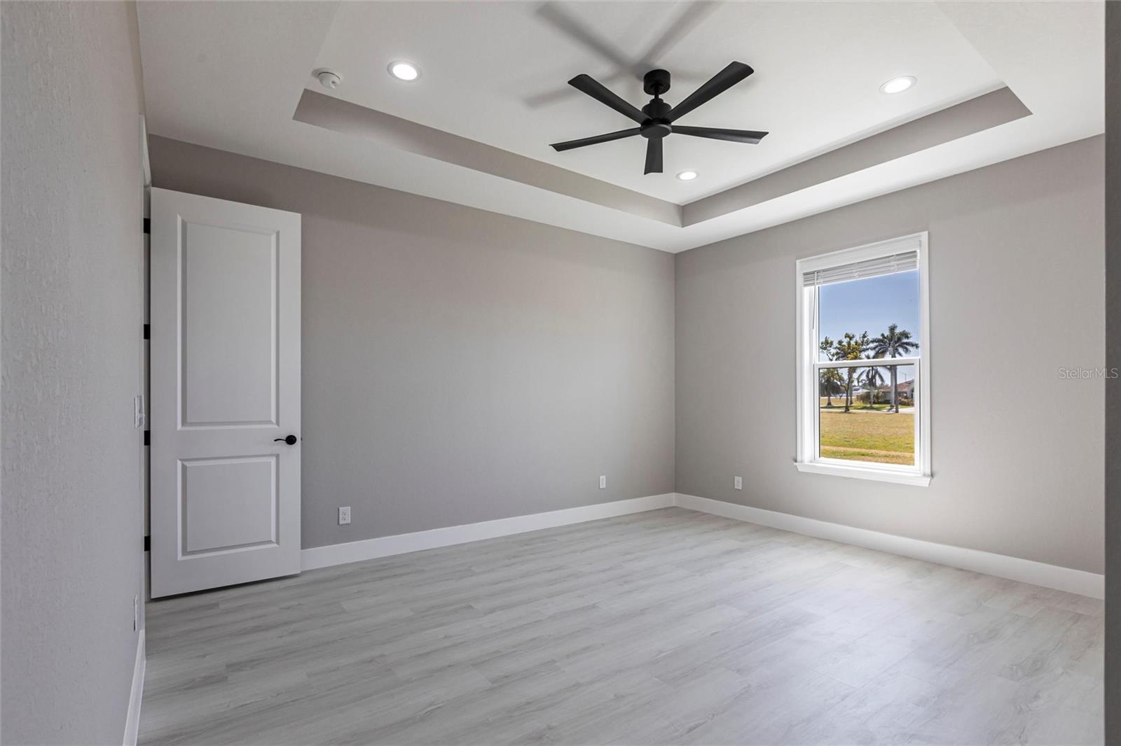Image 13 of 37 For 2729 4th Terrace