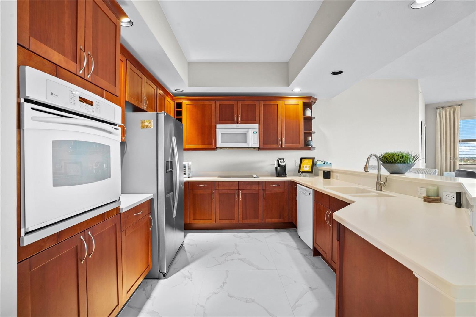Image 15 of 45 For 14380 Riva Del Lago Drive 1804