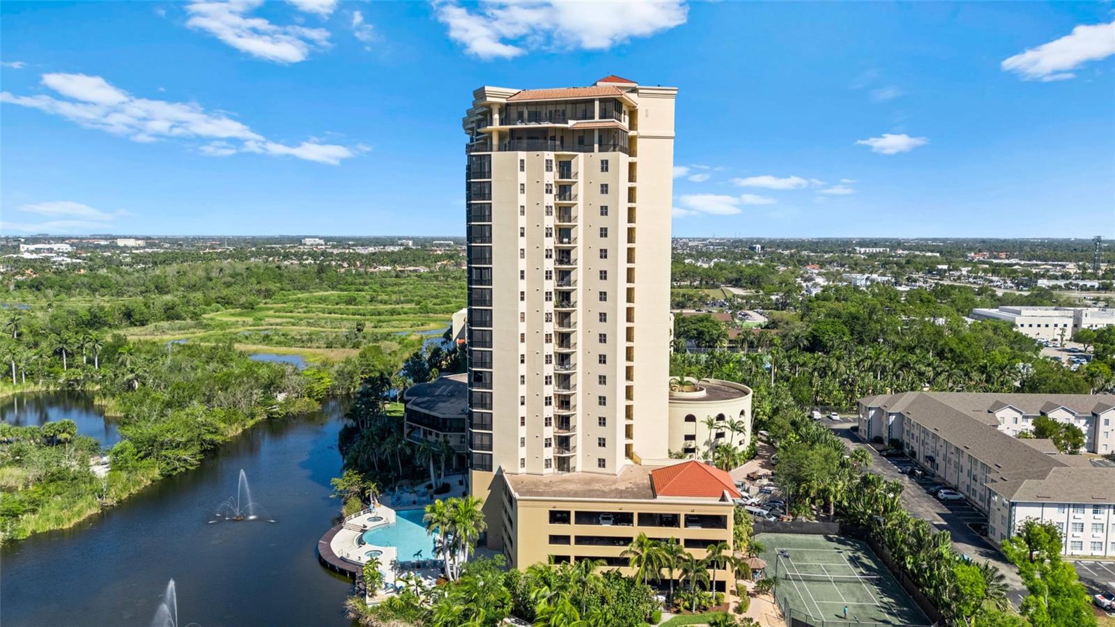 Image 38 of 45 For 14380 Riva Del Lago Drive 1804