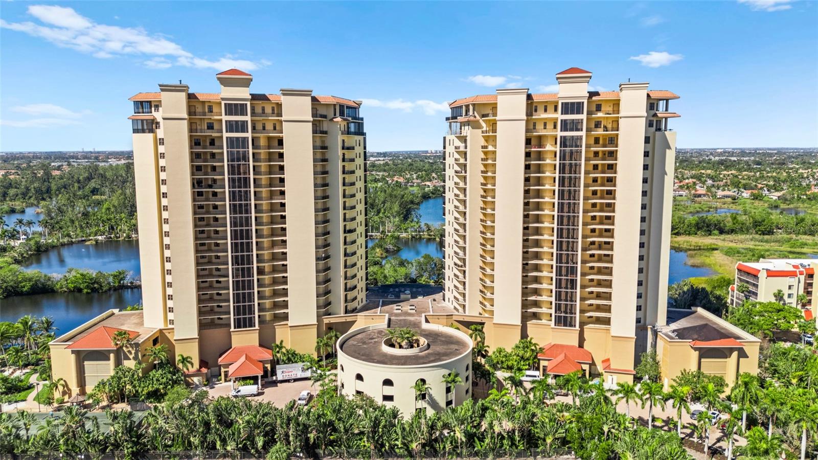 Image 4 of 45 For 14380 Riva Del Lago Drive 1804