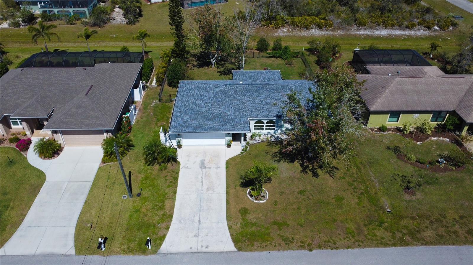 Image 22 of 25 For 27250 Salta Drive
