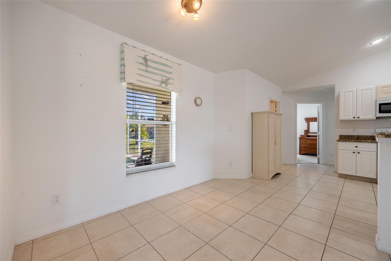 Image 11 of 49 For 7014 Baylor Street