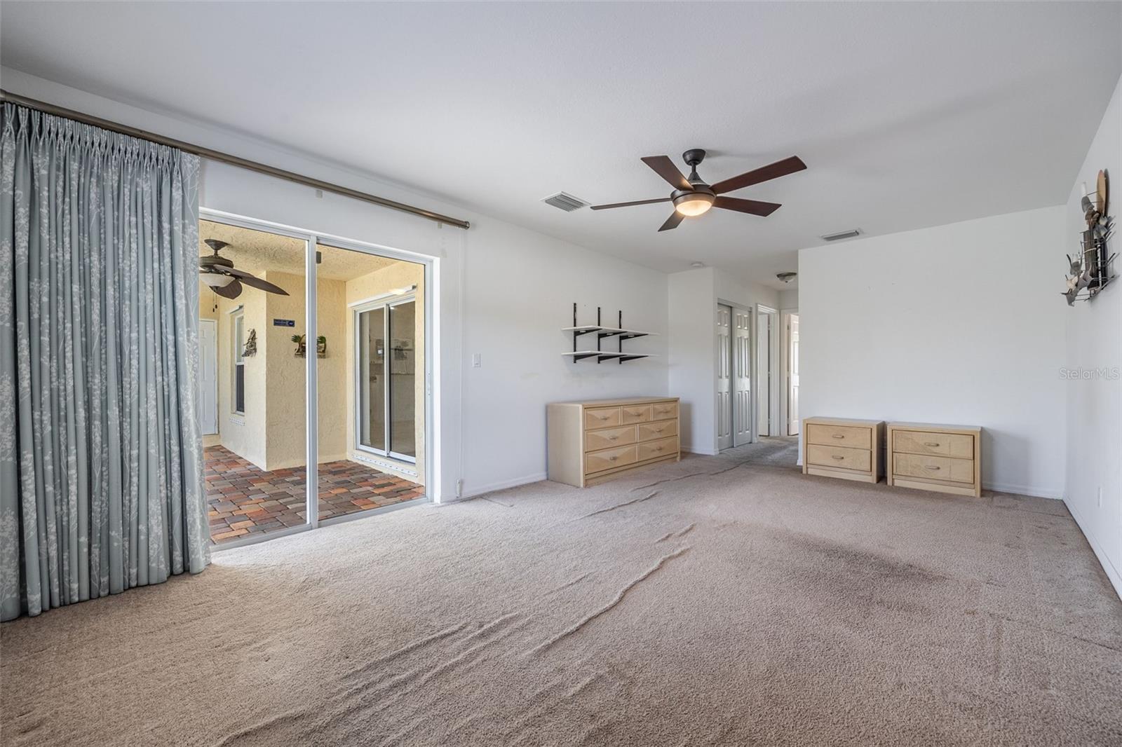 Image 23 of 49 For 7014 Baylor Street