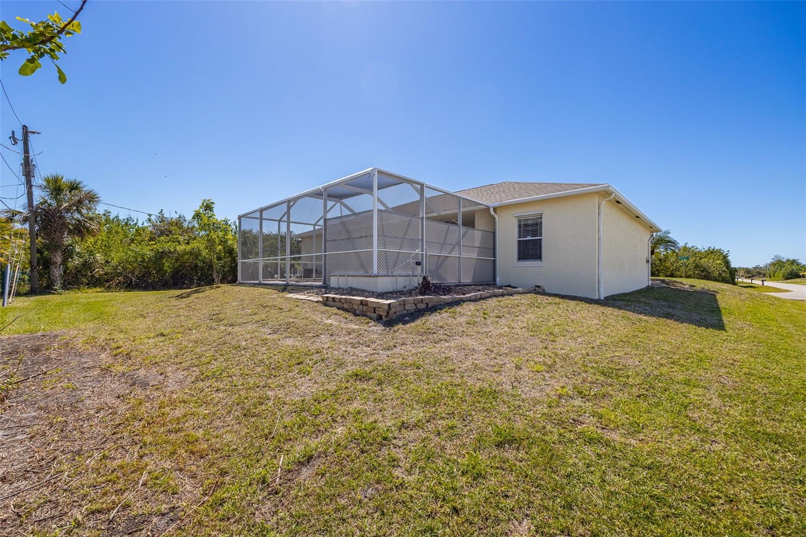 Image 35 of 49 For 7014 Baylor Street
