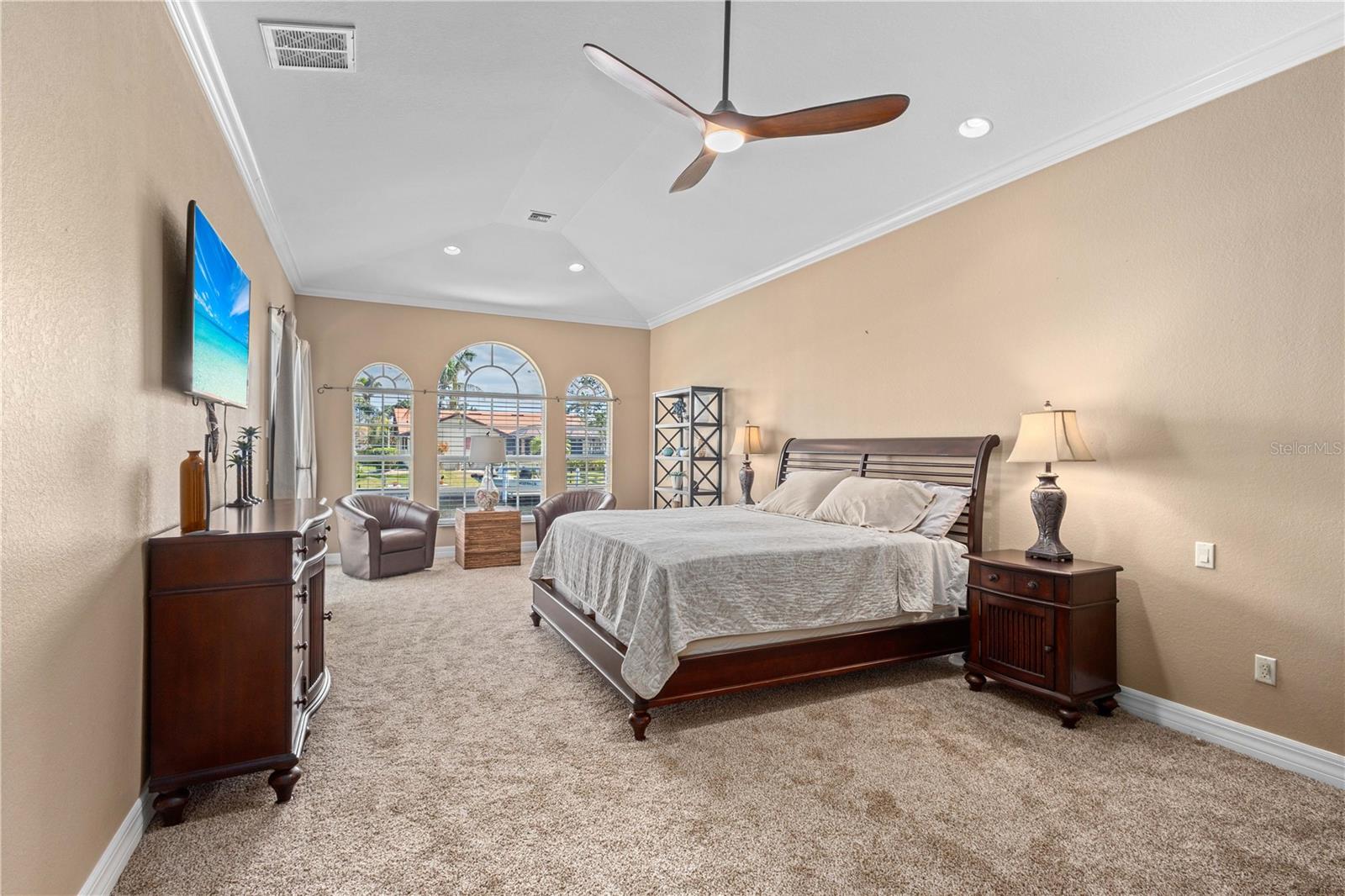 Image 18 of 62 For 3812 Carupano Court