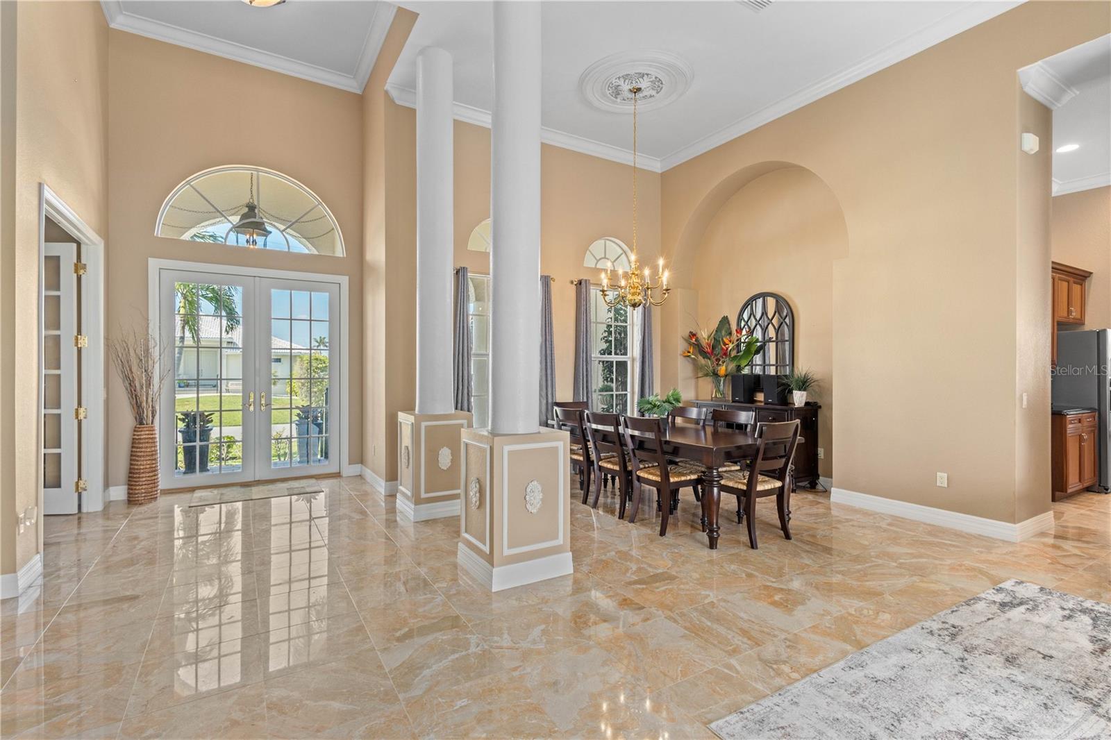 Image 4 of 62 For 3812 Carupano Court