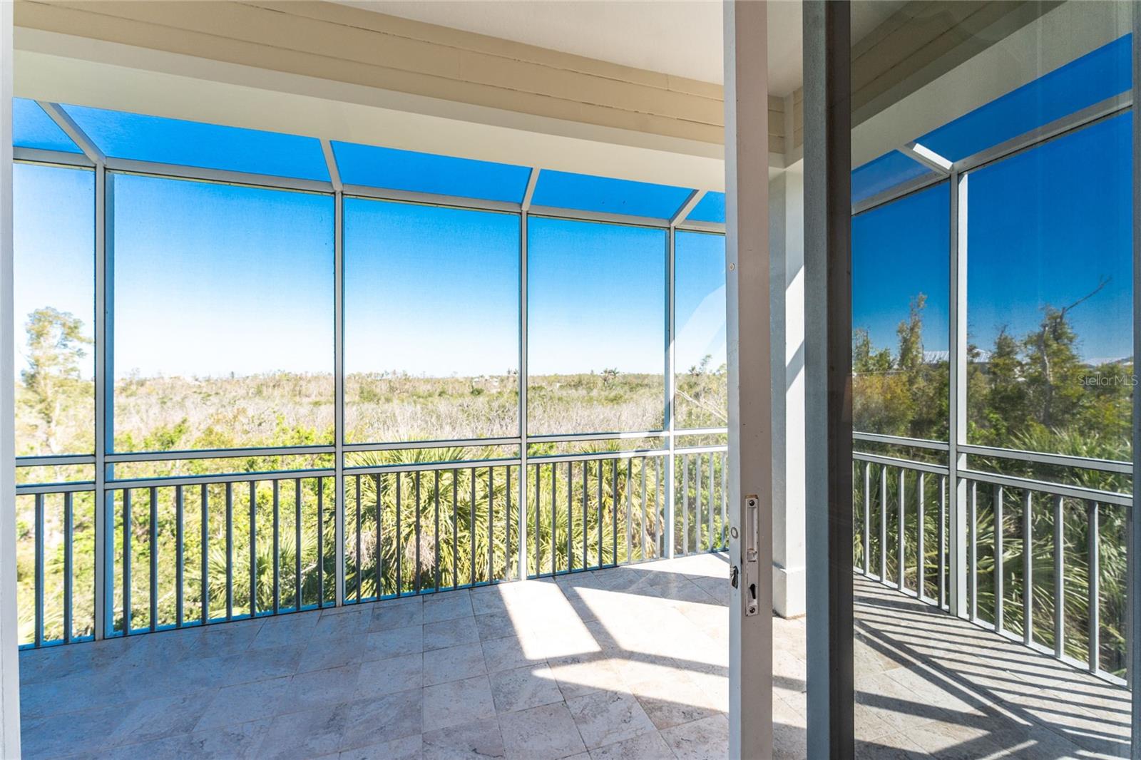 Image 35 of 93 For 10300 Tarpon Landings Terrace 4