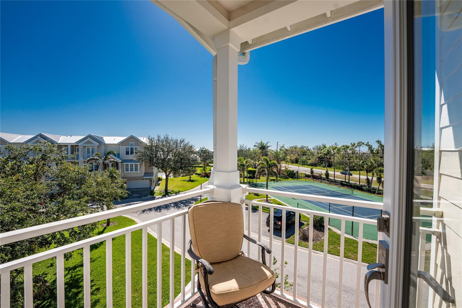Image 47 of 93 For 10300 Tarpon Landings Terrace 4