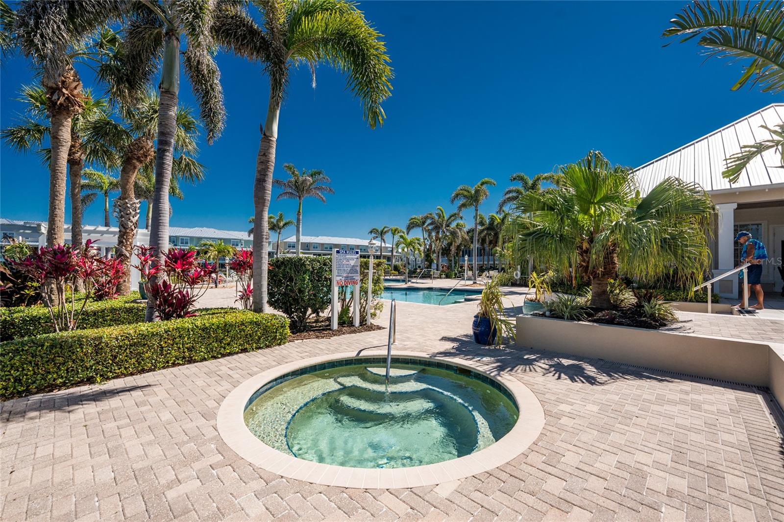 Image 74 of 93 For 10300 Tarpon Landings Terrace 4