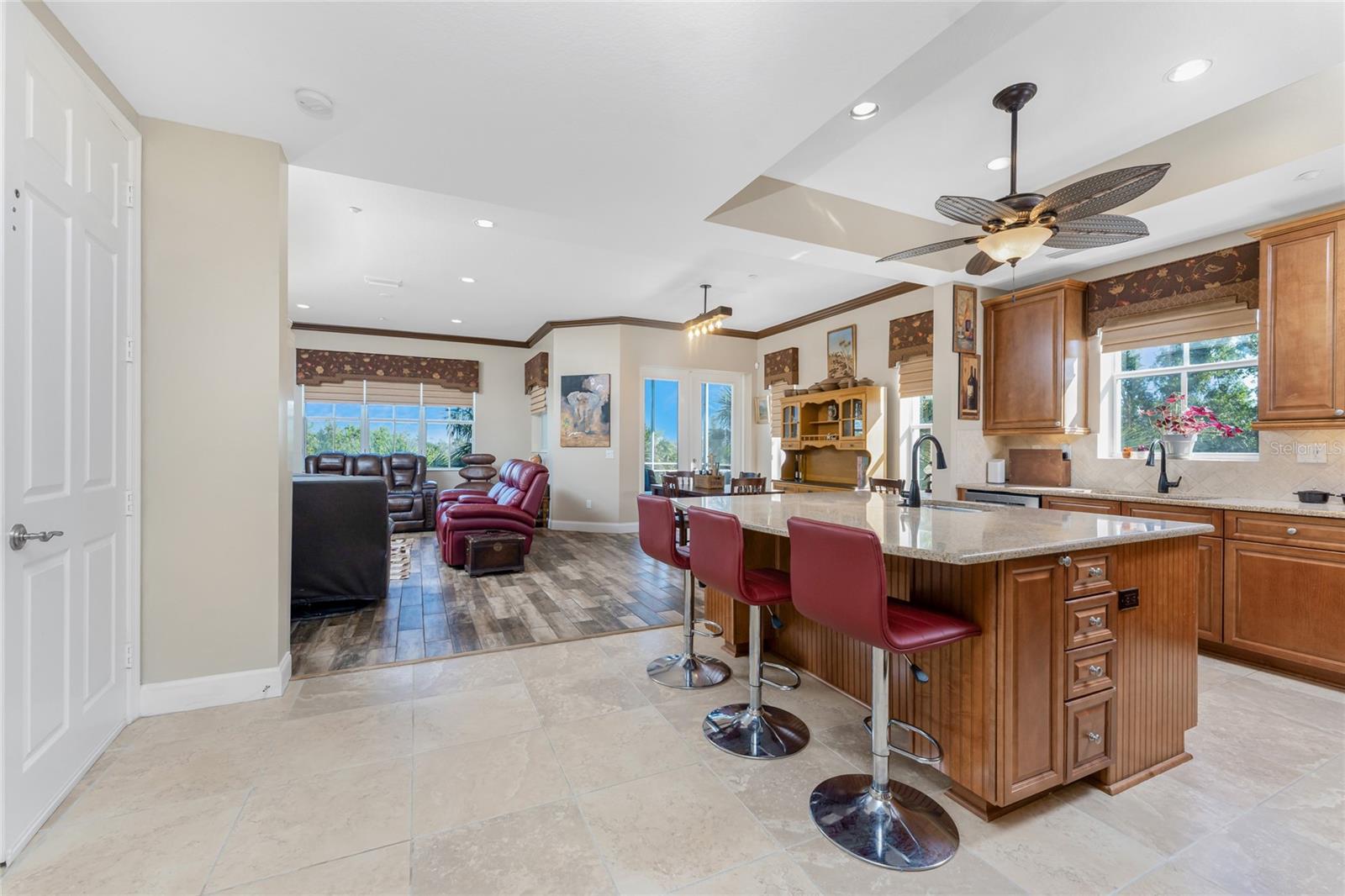 Image 9 of 93 For 10300 Tarpon Landings Terrace 4