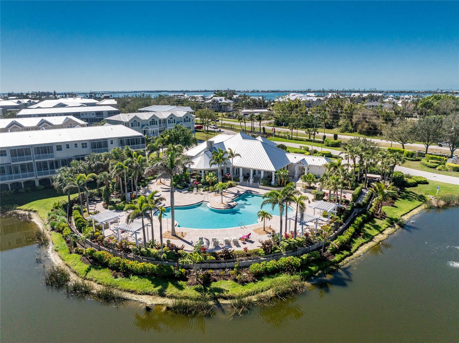 Image 91 of 93 For 10300 Tarpon Landings Terrace 4