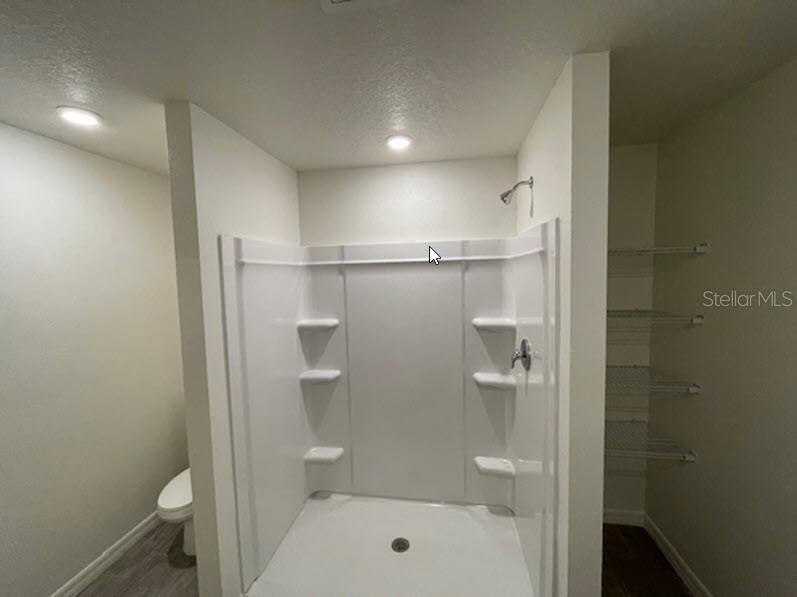 Image 11 of 15 For 7 Richelieu Lane