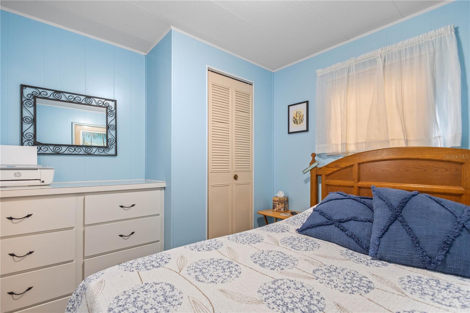 Image 11 of 26 For 24437 Harborview Road 55
