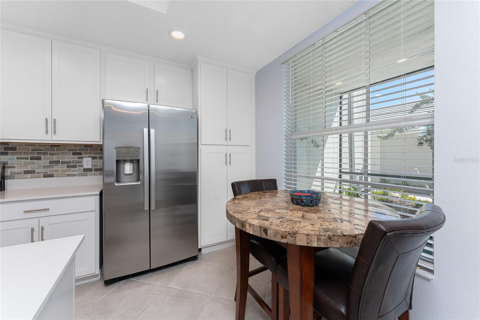 Image 7 of 39 For 14281 Heritage Landing Boulevard 1411