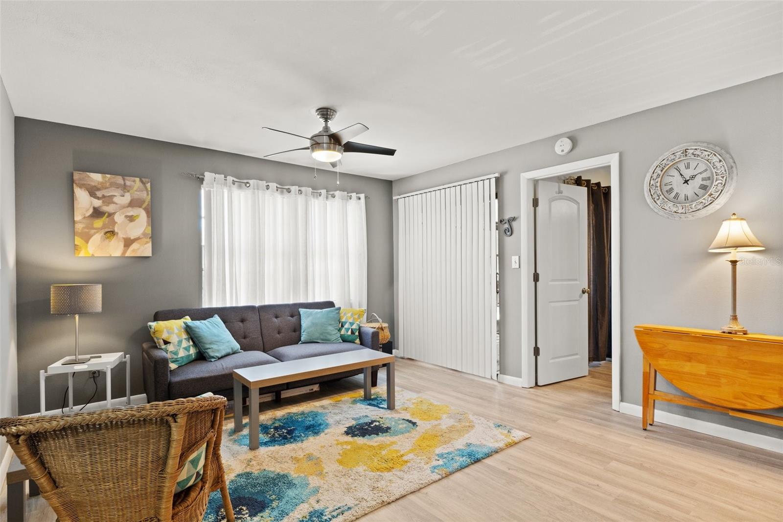 Image 20 of 35 For 19505 Quesada Avenue F103