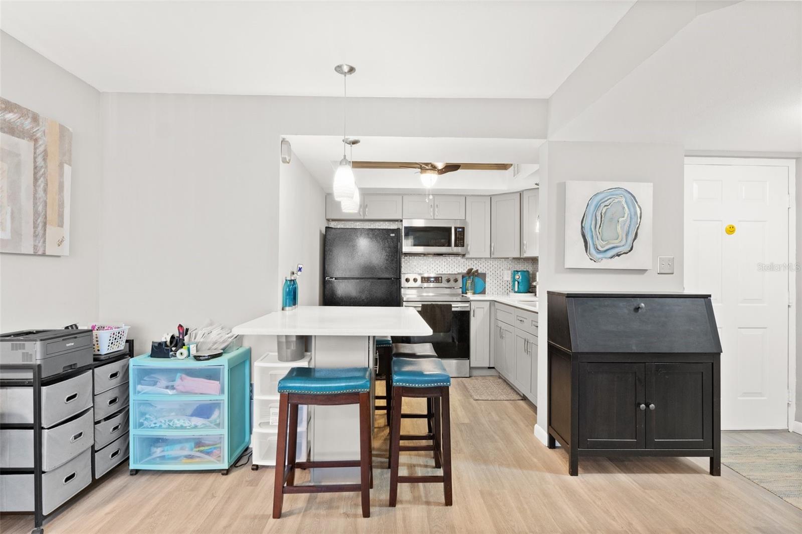 Image 21 of 35 For 19505 Quesada Avenue F103