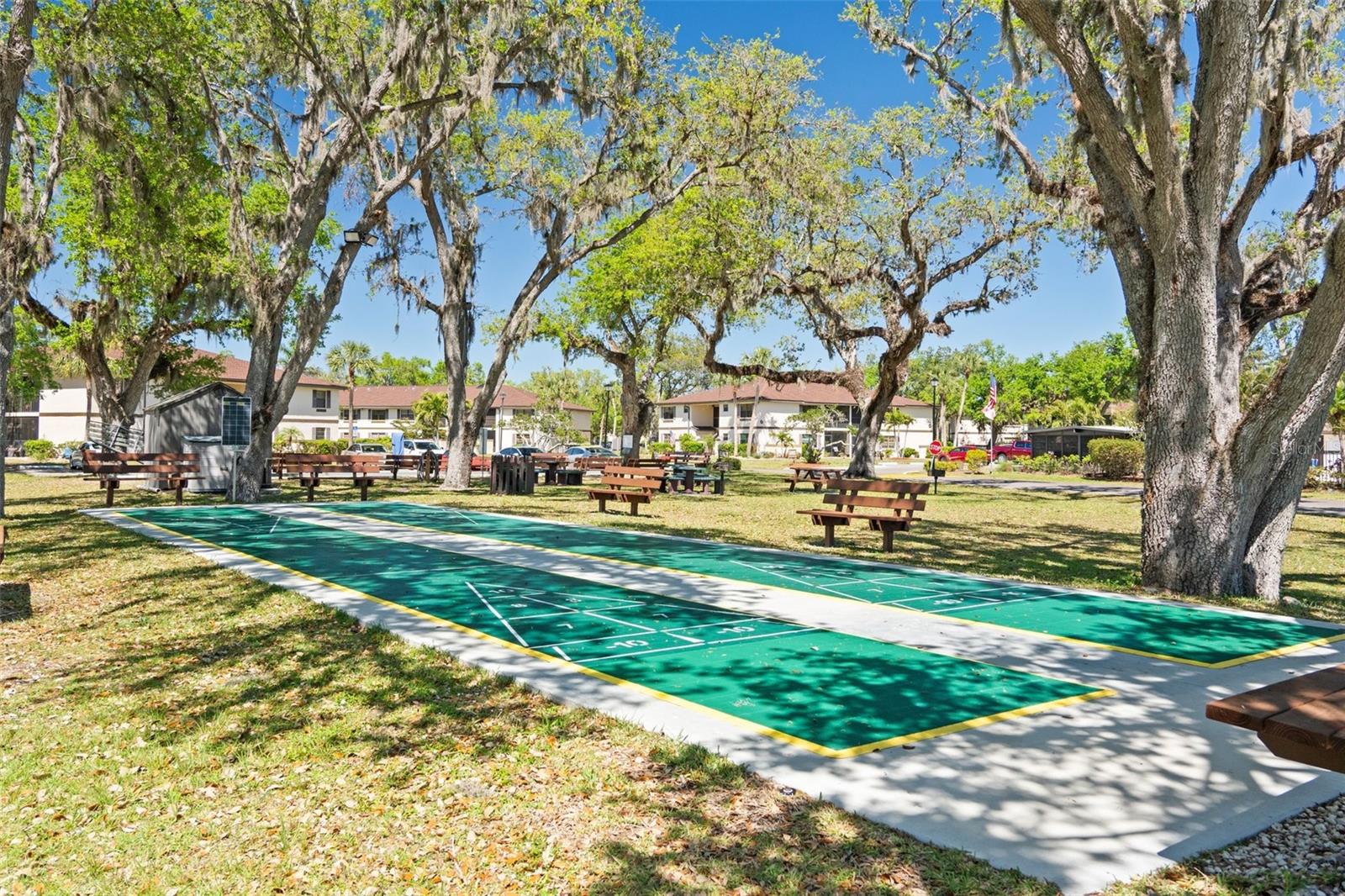 Image 7 of 35 For 19505 Quesada Avenue F103