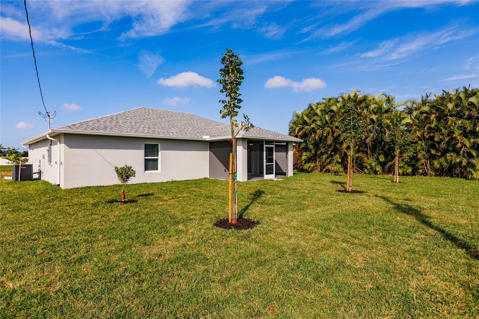 Image 18 of 37 For 914 25th Lane