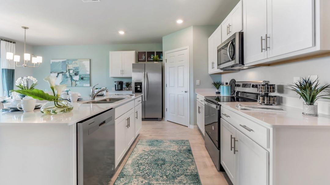Image 6 of 15 For 16290 Maya Circle