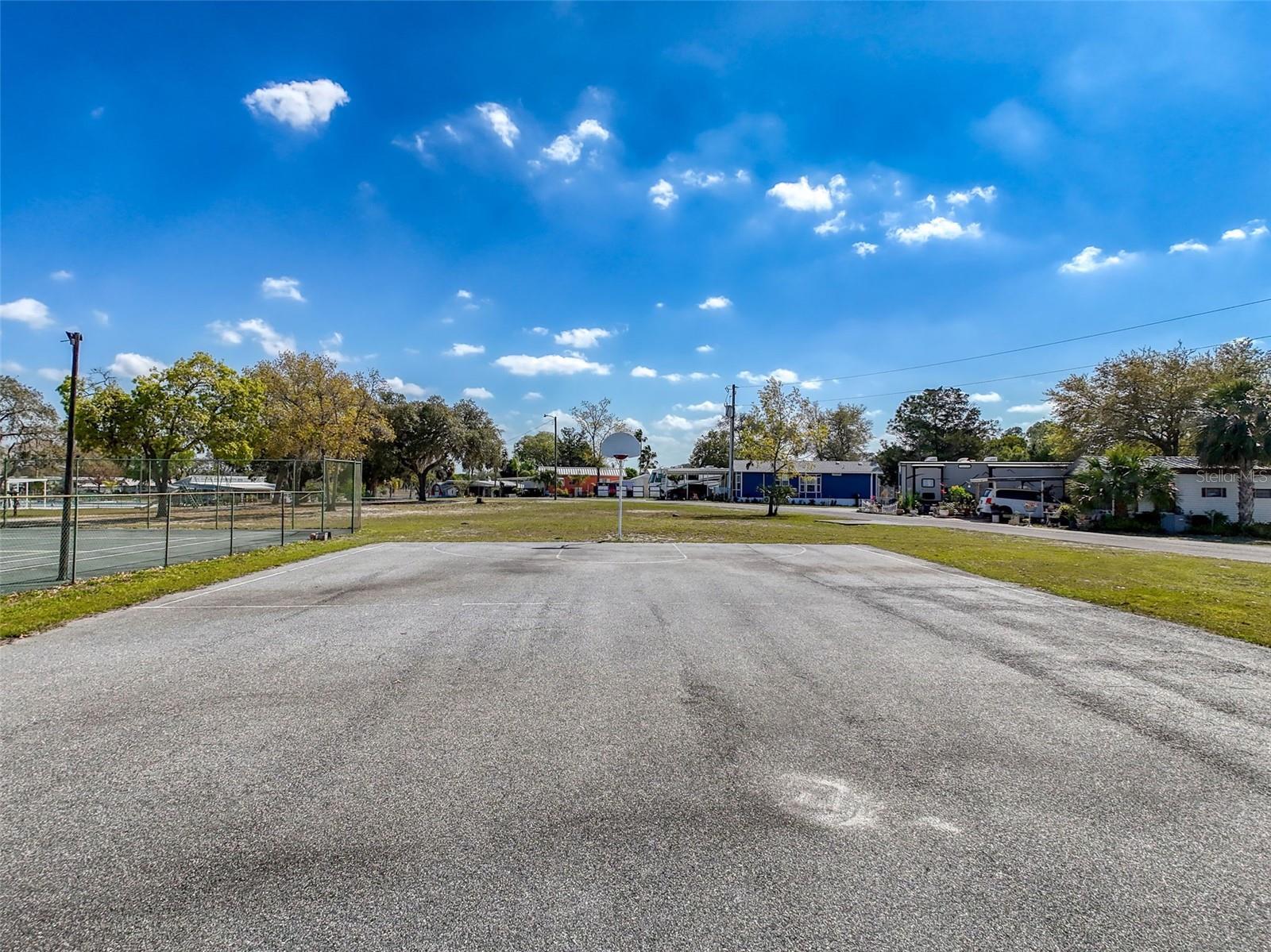 Image 40 of 81 For 9339 Bob Cat Drive