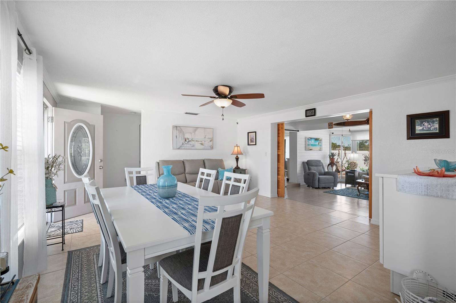 Image 11 of 84 For 21194 Edgewater Drive