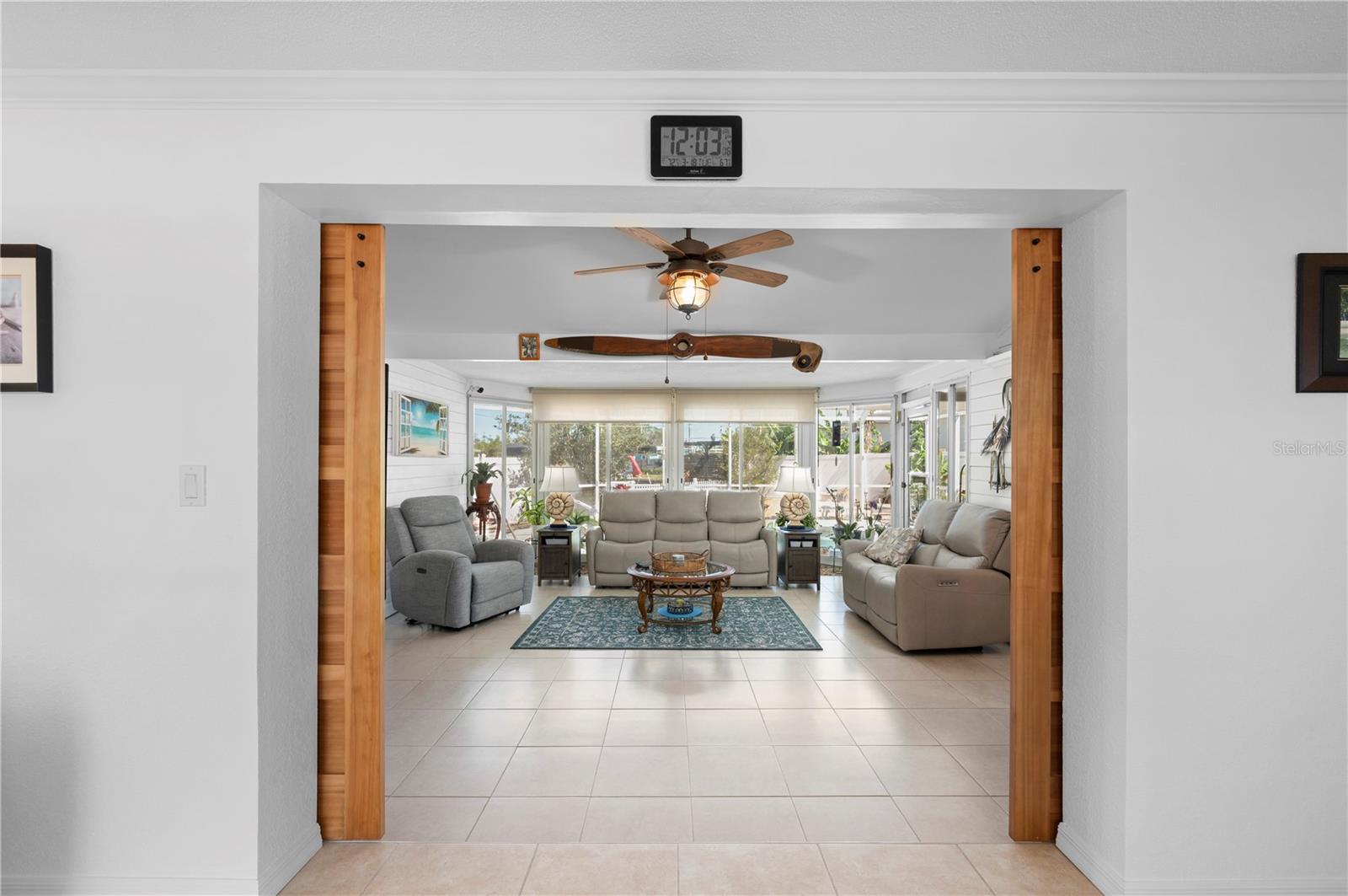Image 19 of 84 For 21194 Edgewater Drive