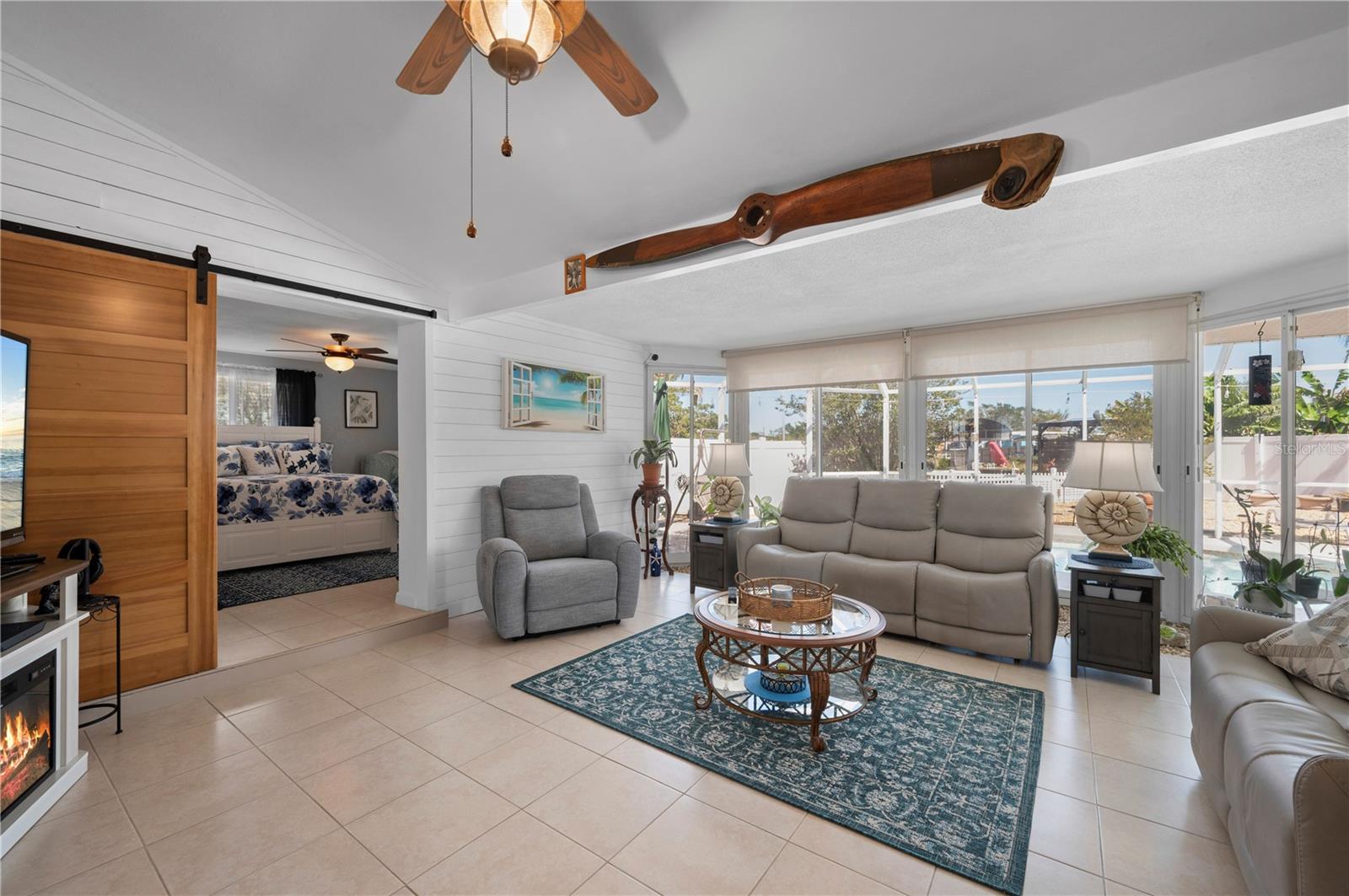 Image 23 of 84 For 21194 Edgewater Drive