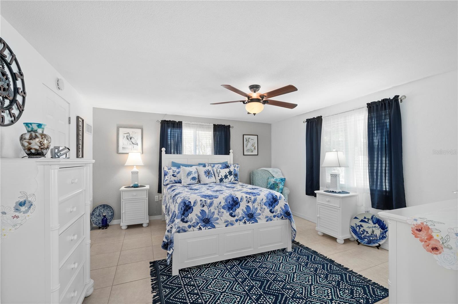 Image 25 of 84 For 21194 Edgewater Drive
