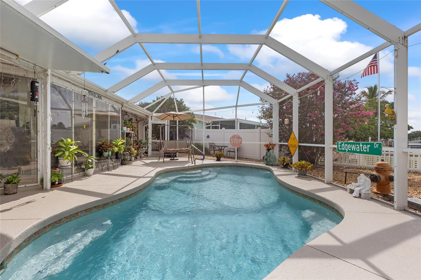Image 33 of 84 For 21194 Edgewater Drive