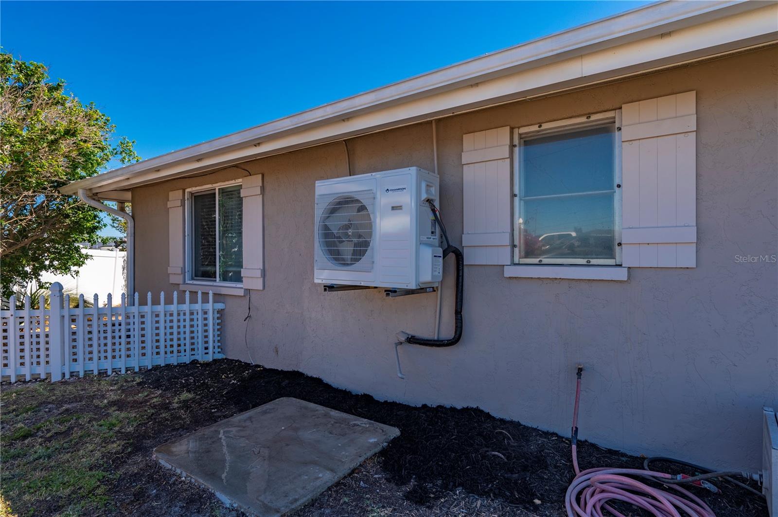 Image 45 of 84 For 21194 Edgewater Drive