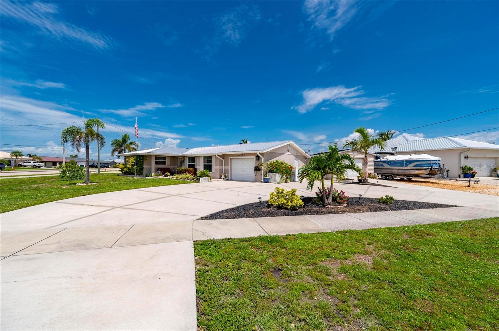 Image 50 of 84 For 21194 Edgewater Drive